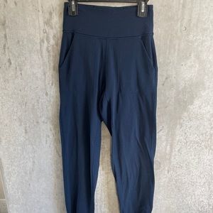 Lululemon align jogger 28” navy blue